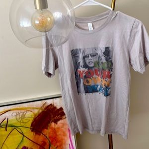 Stevie Nicks “Go Your Own Way” grey tee